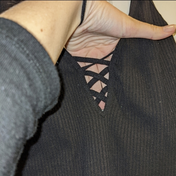 Last chance! INTIMATELY FREE PEOPLE Womens Black Spaghetti Strap Tank - Picture 4 of 5